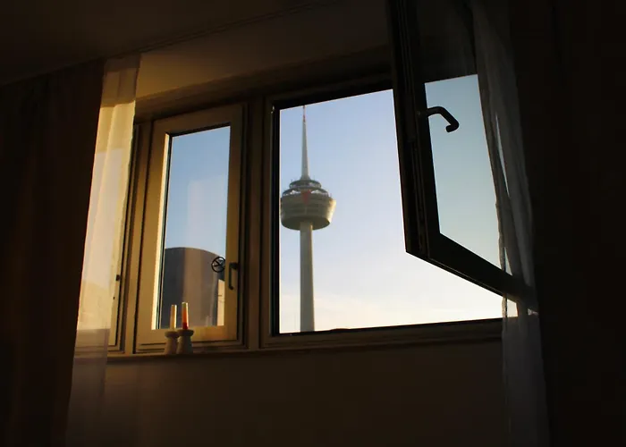 Schoenes Apartment Mit Parkplatz & 24H Checkin