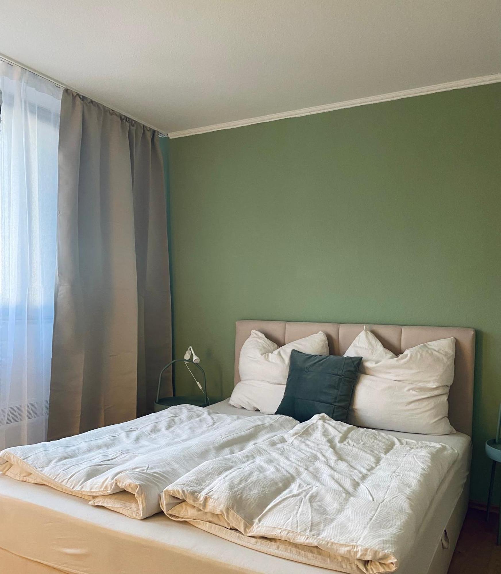 Schoenes Mit Parkplatz & 24h Checkin Apartment *